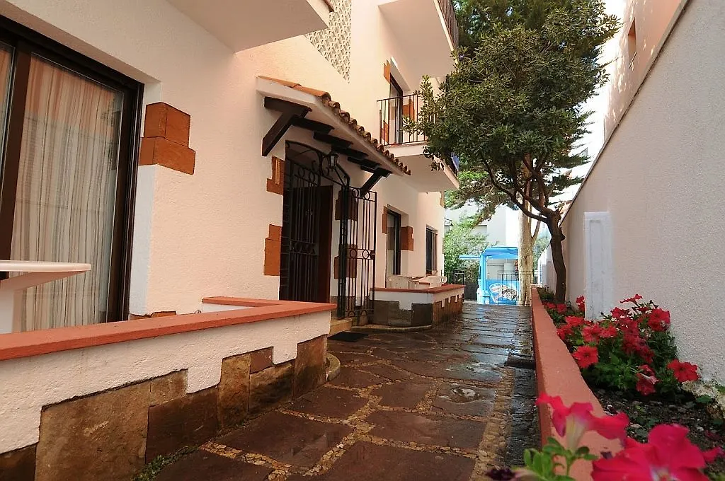 Hotel Apartaments Ar Caribe Lloret de Mar