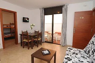 Apartaments Ar Caribe Lloret de Mar 2*,